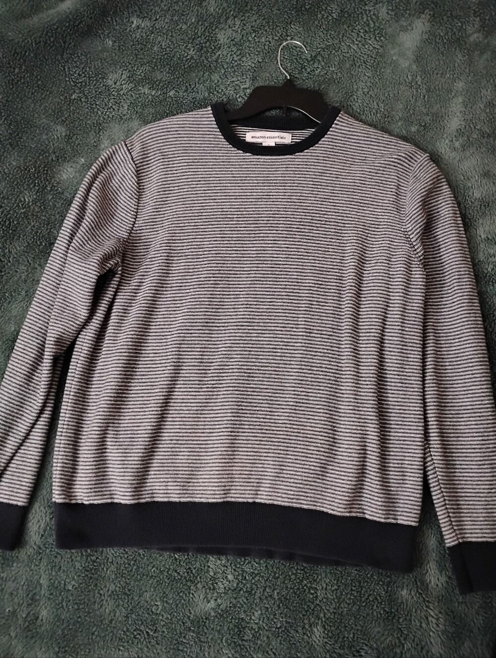 Amazon Essentials Crew Neck Sweater Men's Size XL